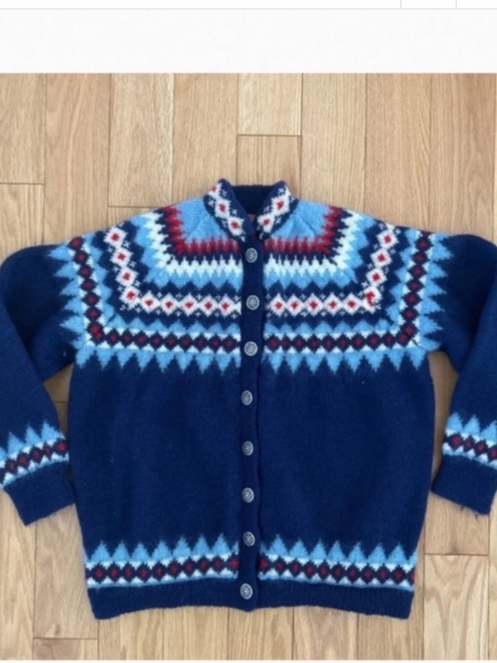 🩷 GORGEOUS wool sweater, knit in Norway 🩷🩷🩷